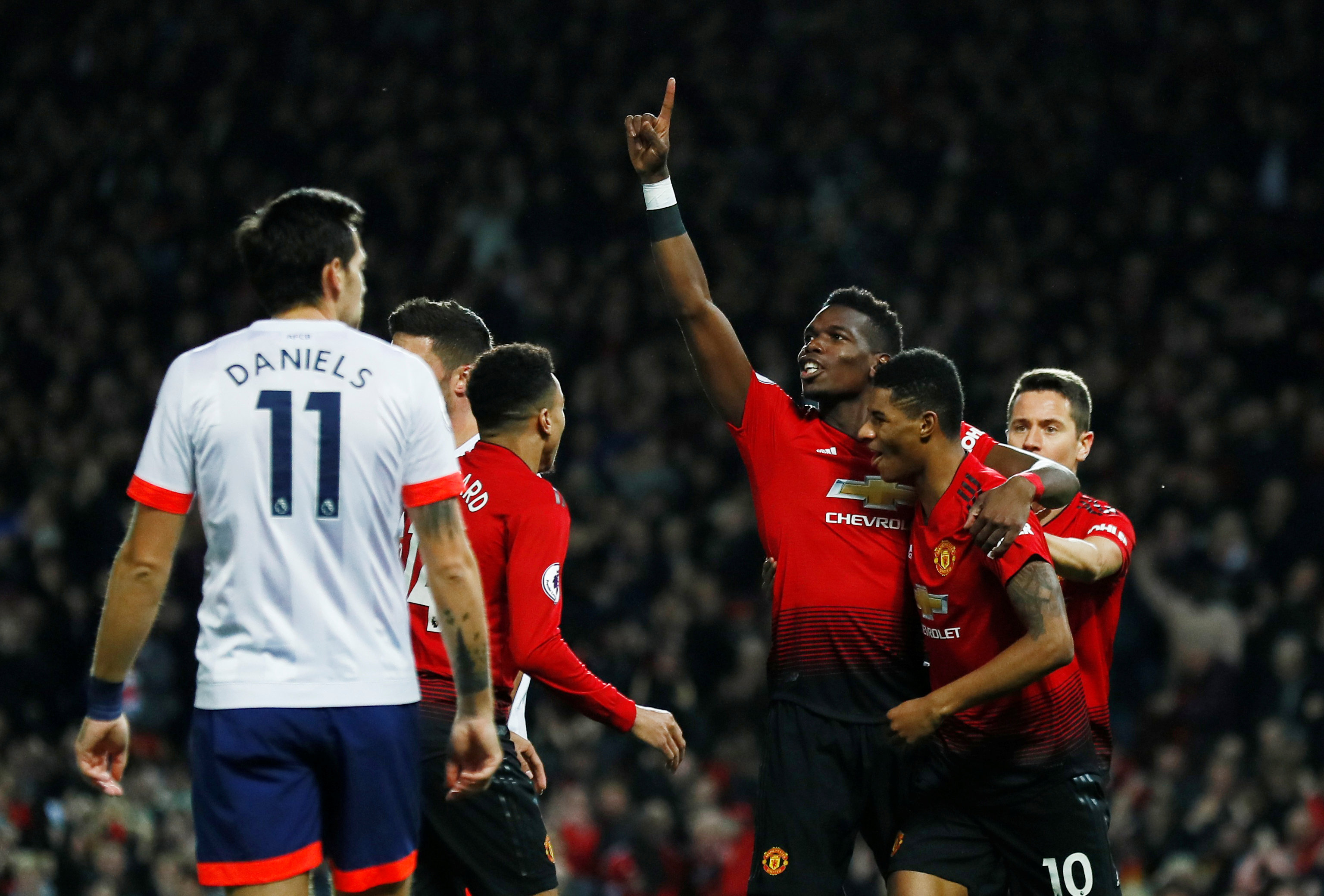 更是现代足 更是现代足